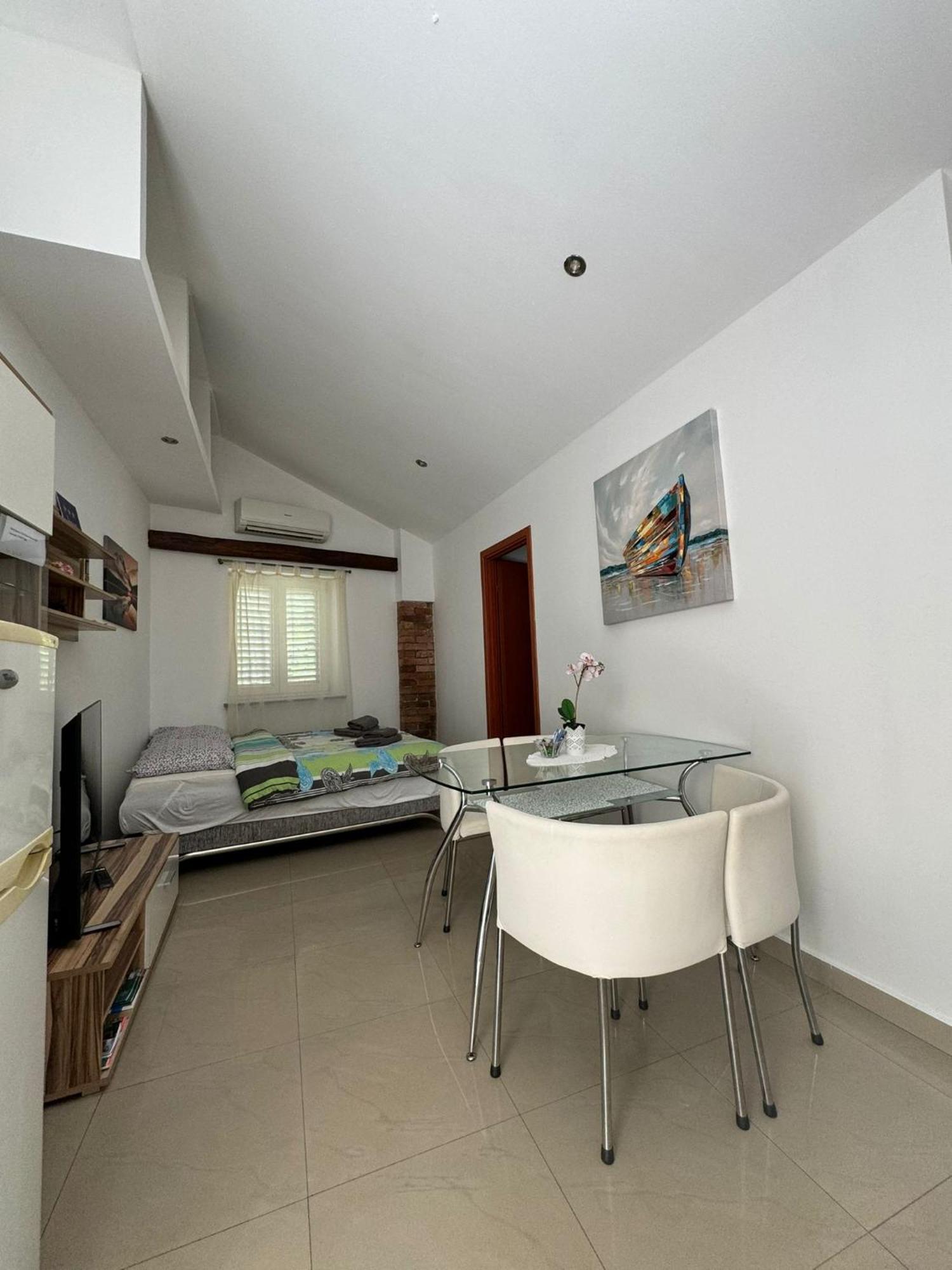 Apartments Ascic オパティヤ 部屋 写真